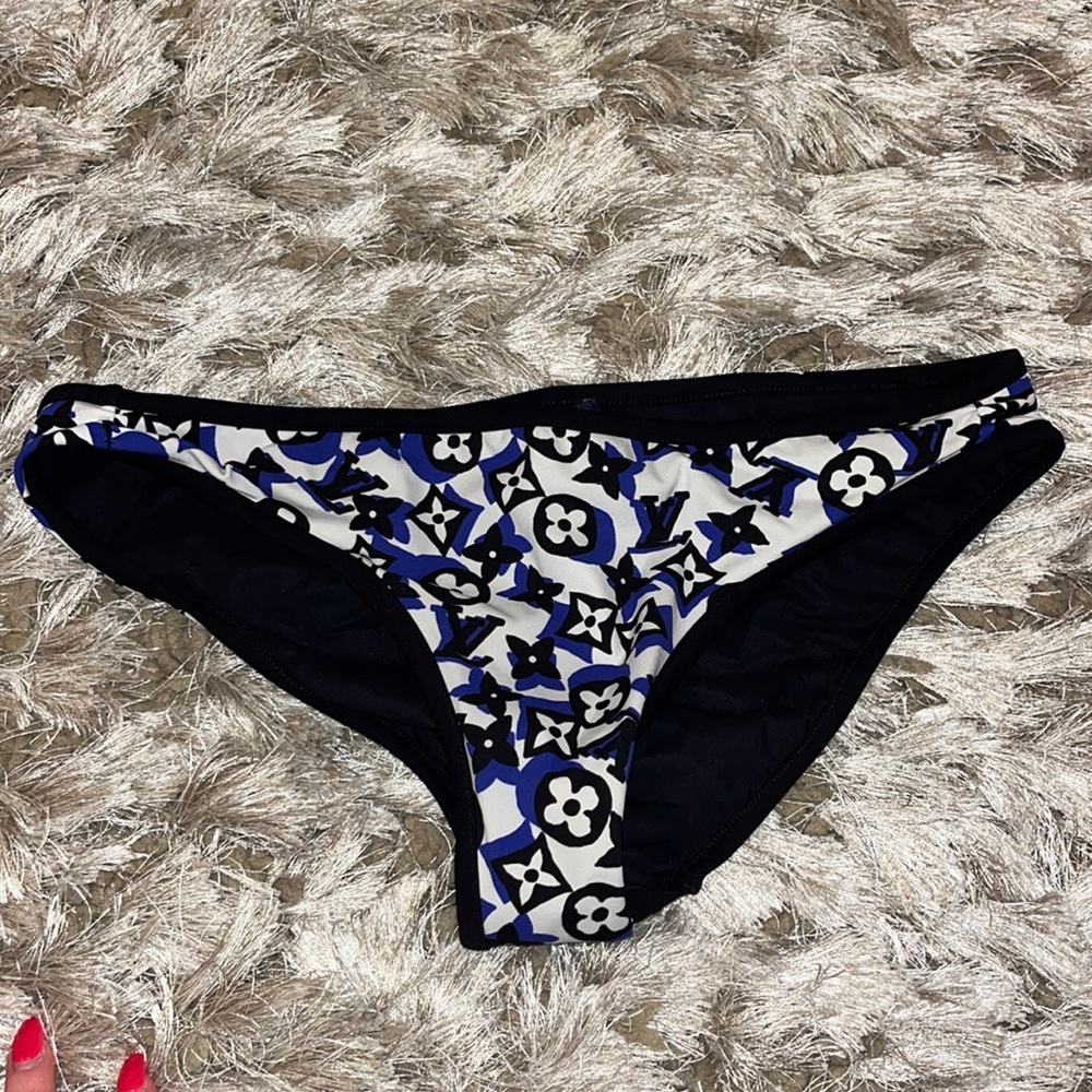 COPY - Louis Vuitton bikini bottoms